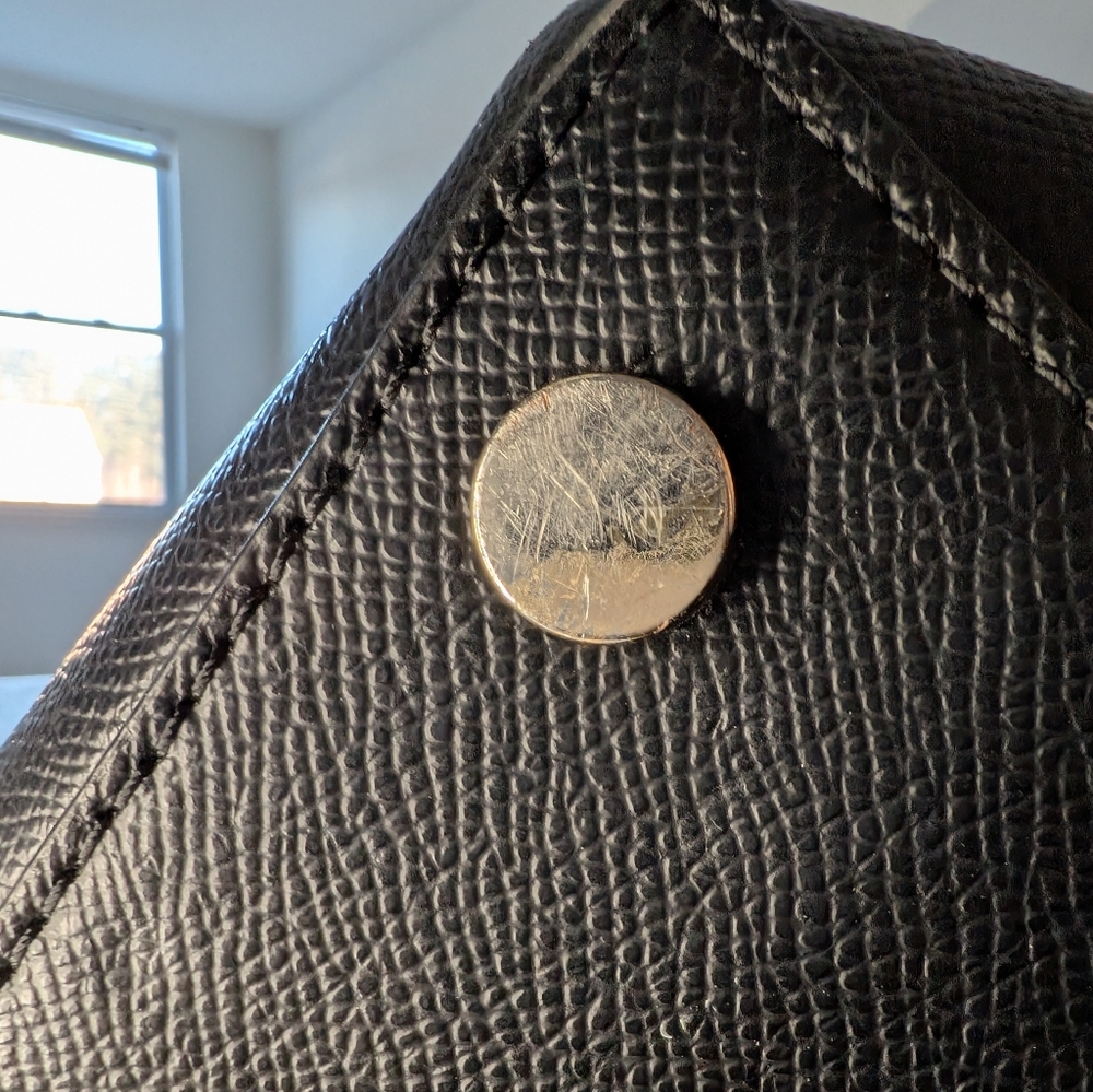 Michael Kors Voyager Tote With Black Leather - Picture 6 of 11